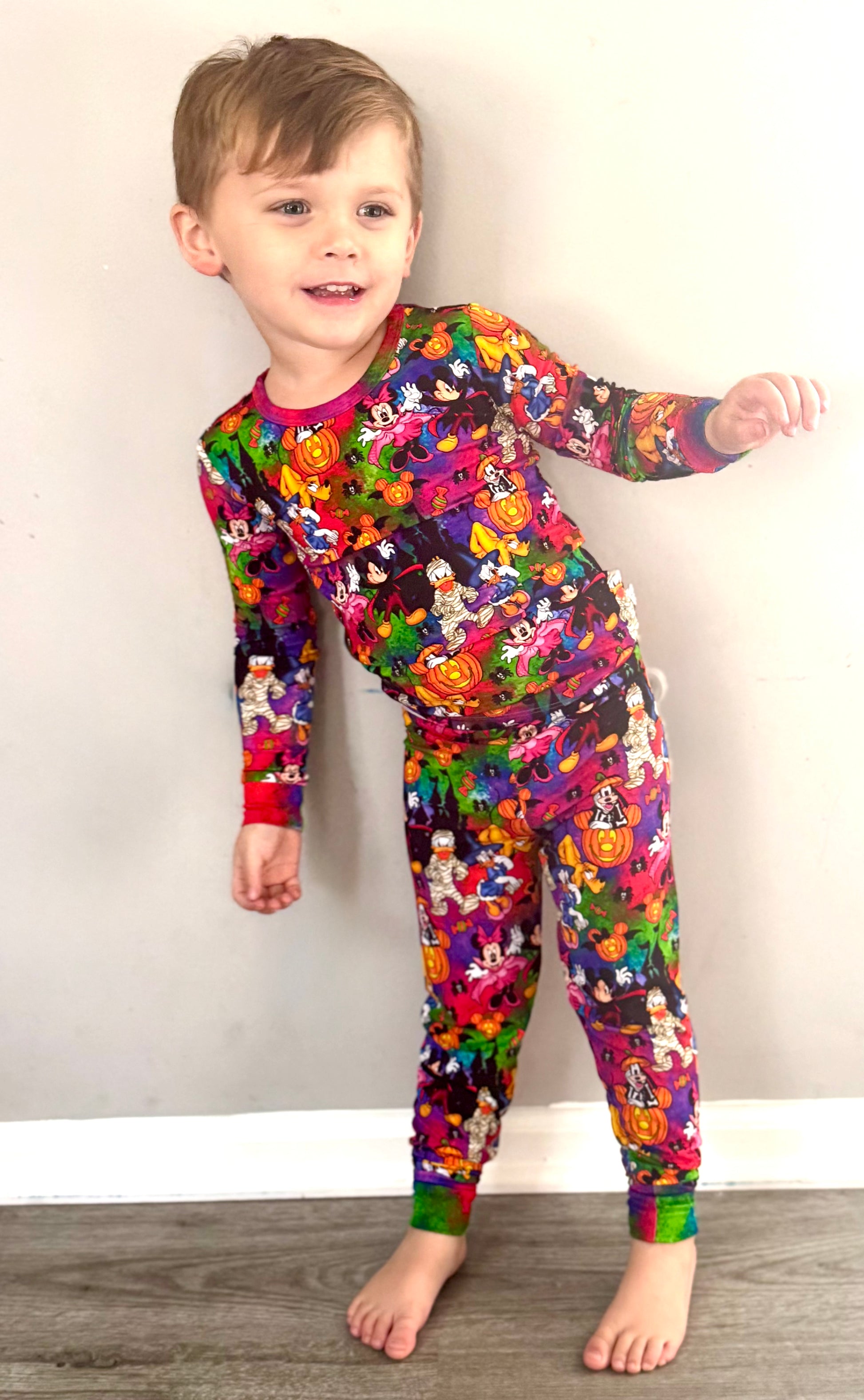 Fab Five Spooky Vibe Long Sleeve Two Piece
